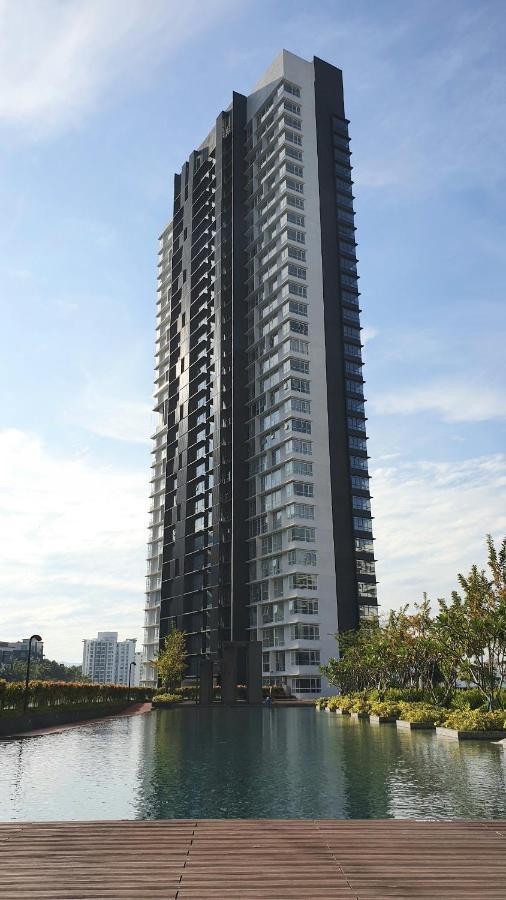 At The Ridge Kl East W Pangsapuri Kuala Lumpur